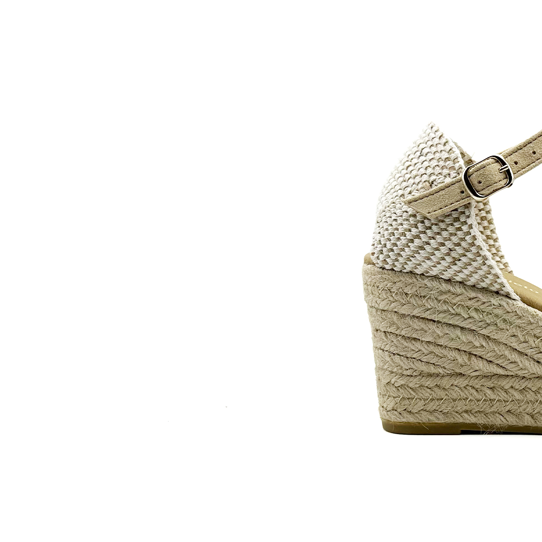 Carmen D5 Rafia Natural