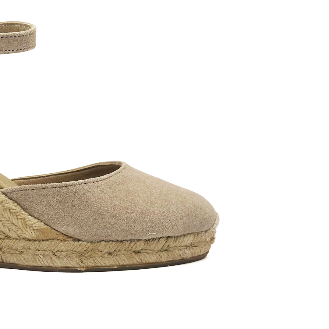 Cayetana 7C Ante Piedra