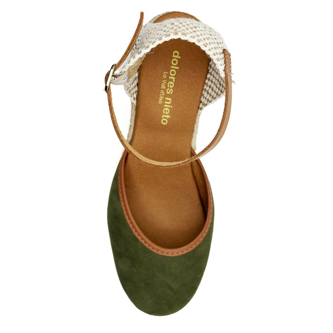 Cayetana D5 Ante Kaki Ribete de Piel