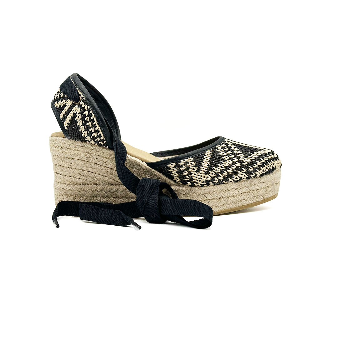 Paula D5 Rafia Crudo Negro Ribete de Piel